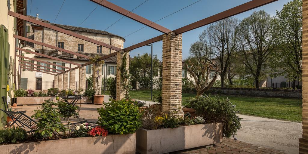 Hotel Cortaccia Sanvitale Сала Баганца Екстериор снимка