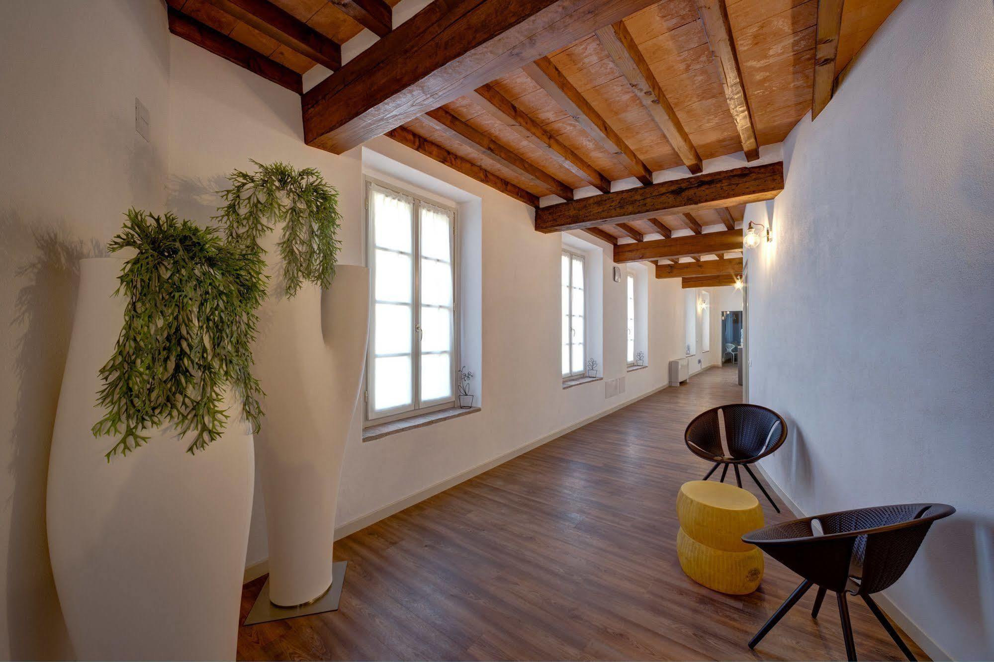 Hotel Cortaccia Sanvitale Сала Баганца Екстериор снимка